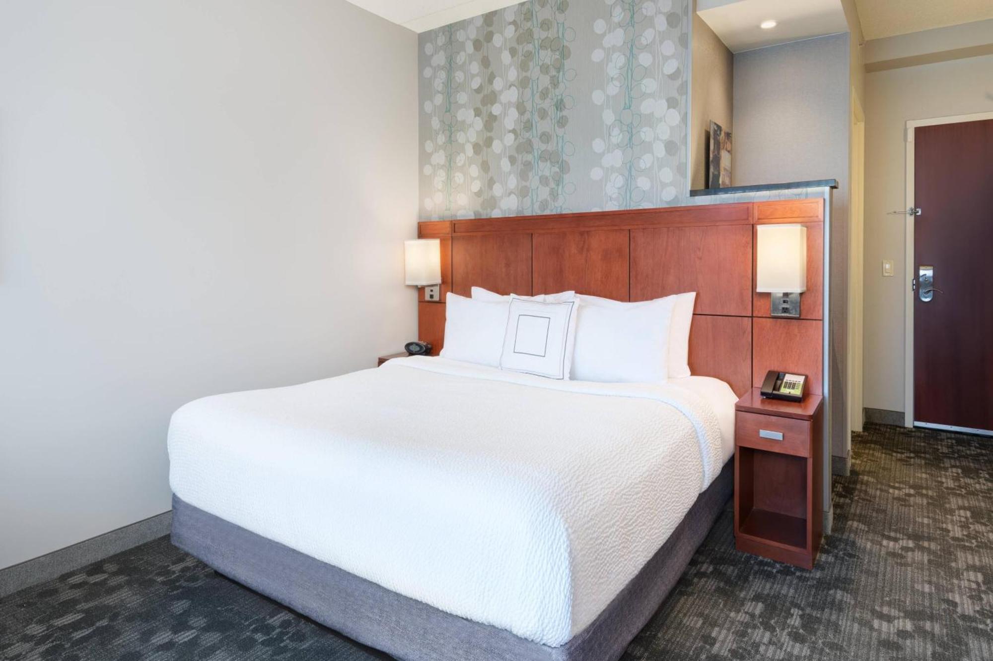 Отель Courtyard By Marriott Pittsburgh Washington Meadow Lands Экстерьер фото