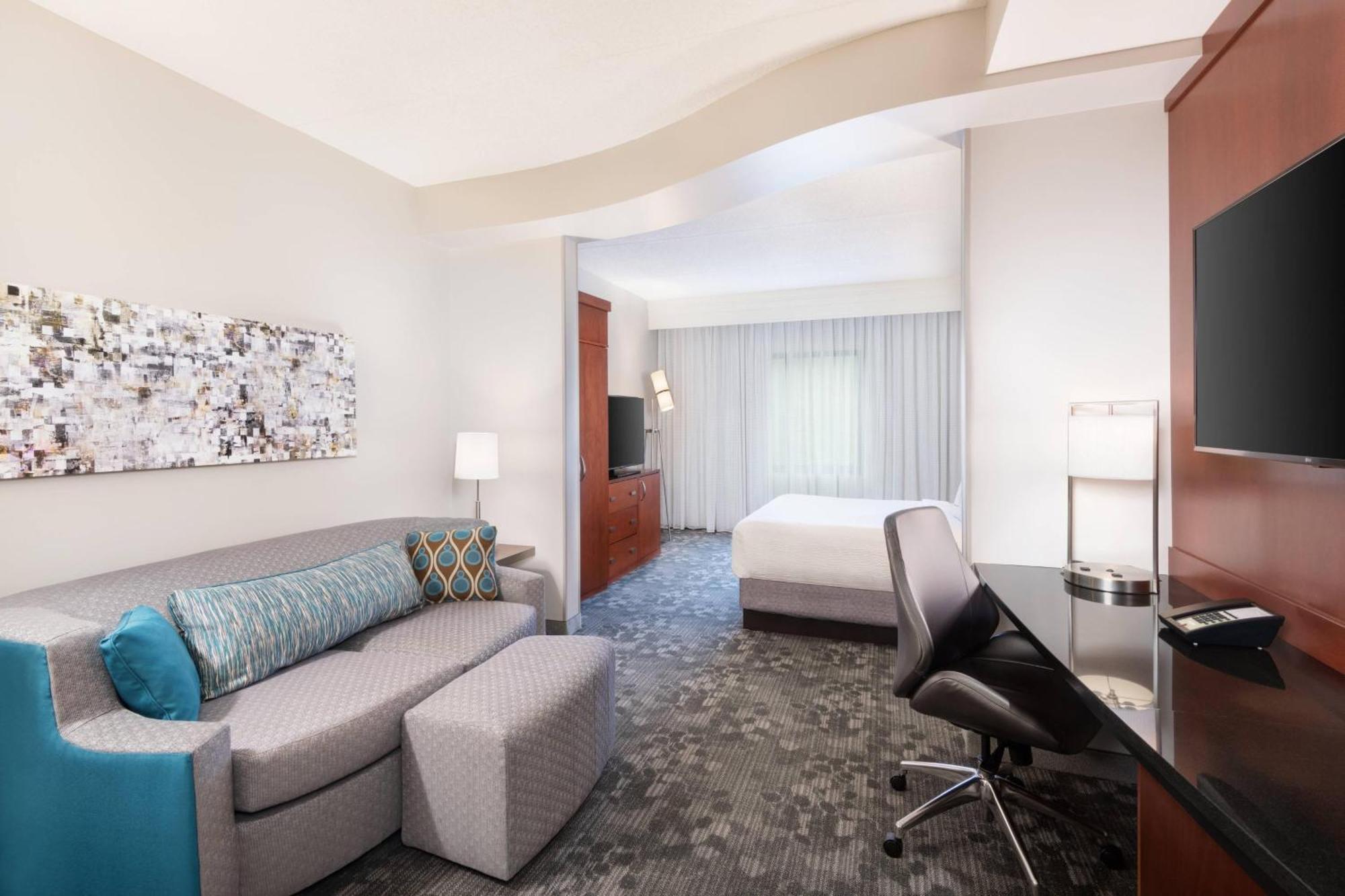 Отель Courtyard By Marriott Pittsburgh Washington Meadow Lands Экстерьер фото