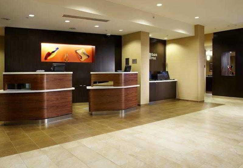 Отель Courtyard By Marriott Pittsburgh Washington Meadow Lands Экстерьер фото