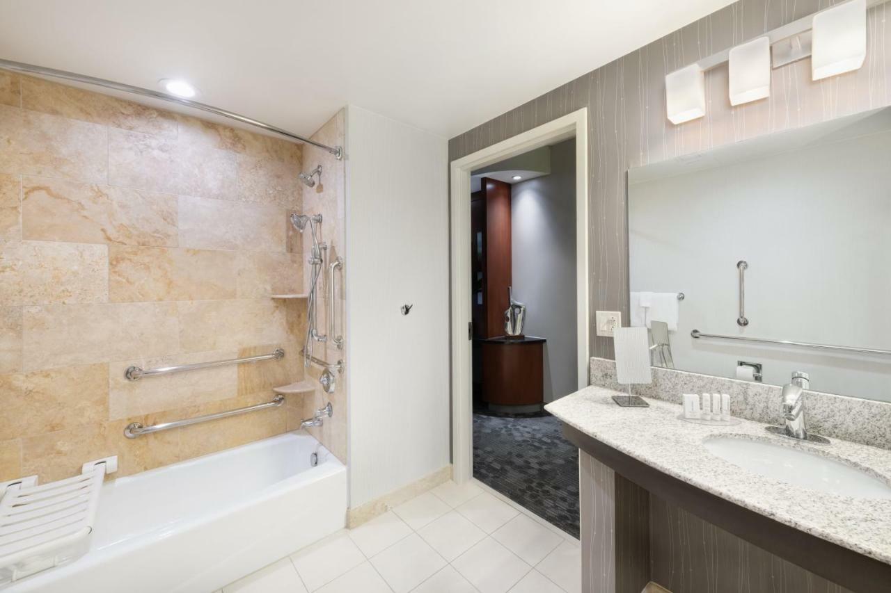 Отель Courtyard By Marriott Pittsburgh Washington Meadow Lands Экстерьер фото